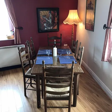 Avondale Apartment Lahinch *